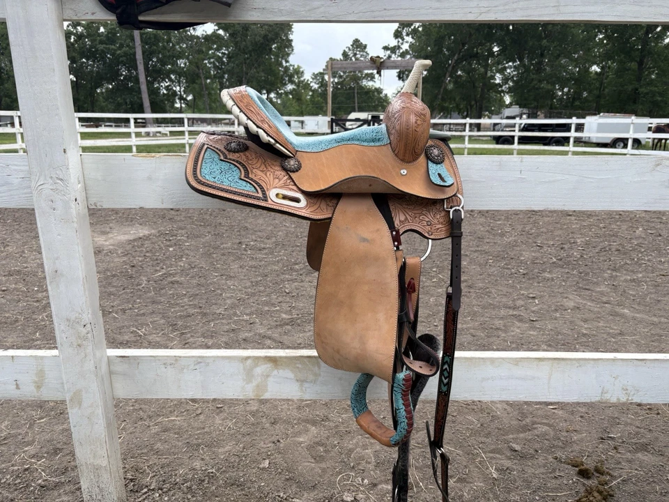 Double T Saddlery Western Saddle 14in. Including matching tack - Image 2 of 4