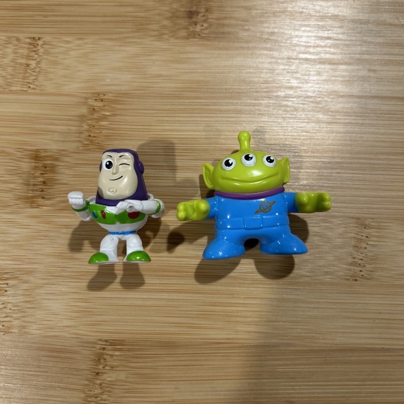 Disney Toy Story Buzz Lightyear Winking Pvc Blind Mini 2018 figure 1.5" + Alien