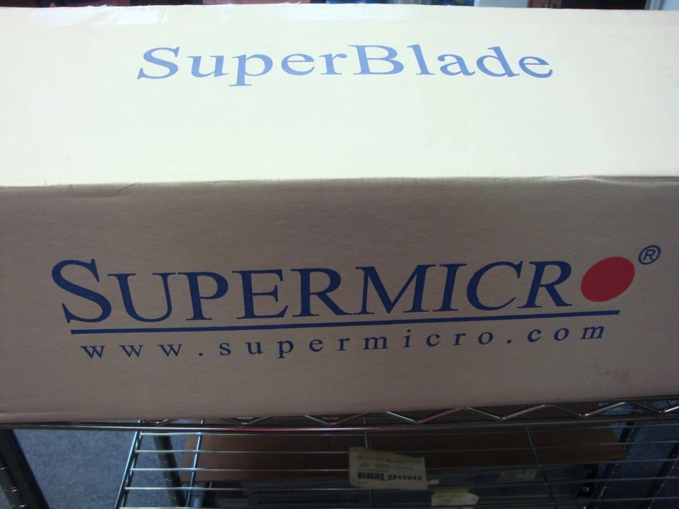 VINTAGE & NEW Supermicro GPU SuperBlade SBI-7126TG Barebone System W/2pcs Riser - Image 4 of 4
