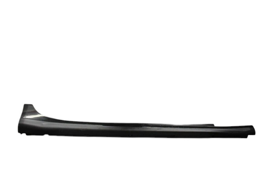 14-22 Maserati Ghibli Right Passenger Side Skirt Rocker Panel 670010791 OEM