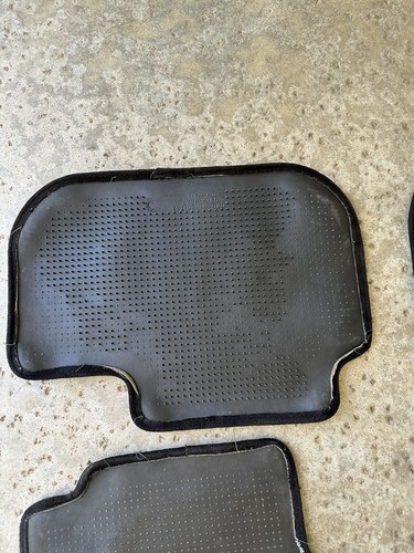 1990-96 Nissan 300zx Z32 2+2 Oem Floor Mat Set Of 4. Black. - Picture 16 of 17