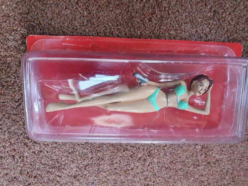 3A NEW Lara Croft 6" Figure 15cm green bikini Les Dossiers Officiels Eidos - Picture 2 of 7