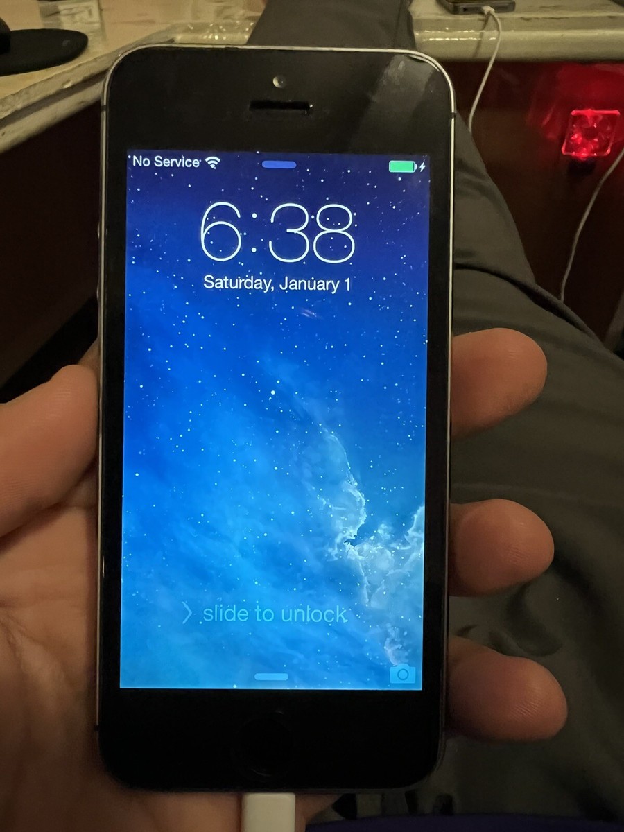Apple iPhone 5s - 16GB - Space Gray (Unlocked) A1533 (CDMA + Apple iPhone 5s - 16GB - Space Gray (Unlocked) A1533 (CDMA +