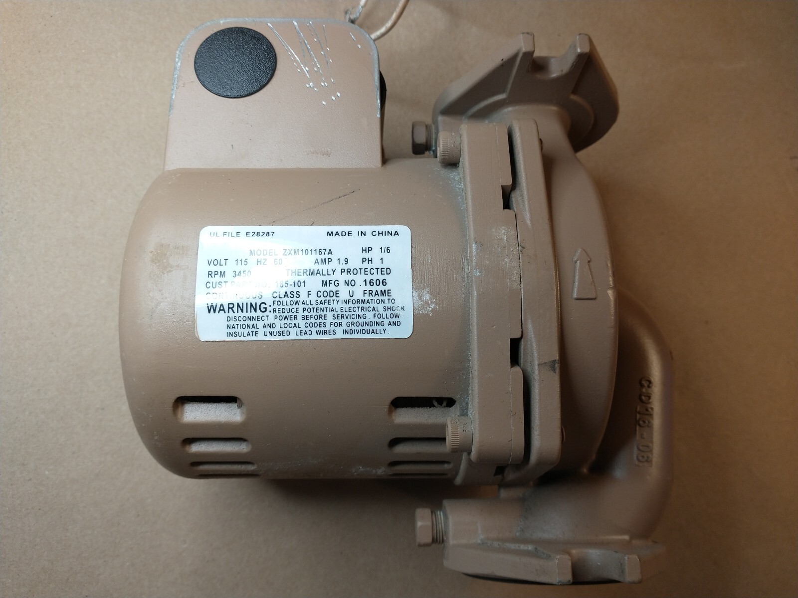 Cast Iron 2400 Series Circulator Pump 1 