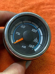 OEM Freightliner "A" Gauge  Air Pressure A22-71047-100 PSI