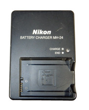 Nikon Battery Charger MH-24