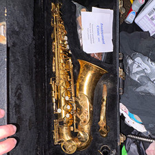 Selmer Alto Saxophone in Eb Brass Body Gold Color with Case Hard Case Included