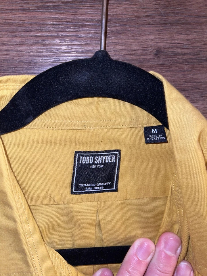 Camisa Todd Snyder Para Hombre Mediana Amarilla Con Botones Manga Larga Dos Bolsillos en el Pecho Foto 2 de 4