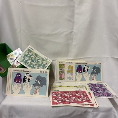 Vintage 1981 Sweet Pickles Preschool Program Green Case With Cards DT-134