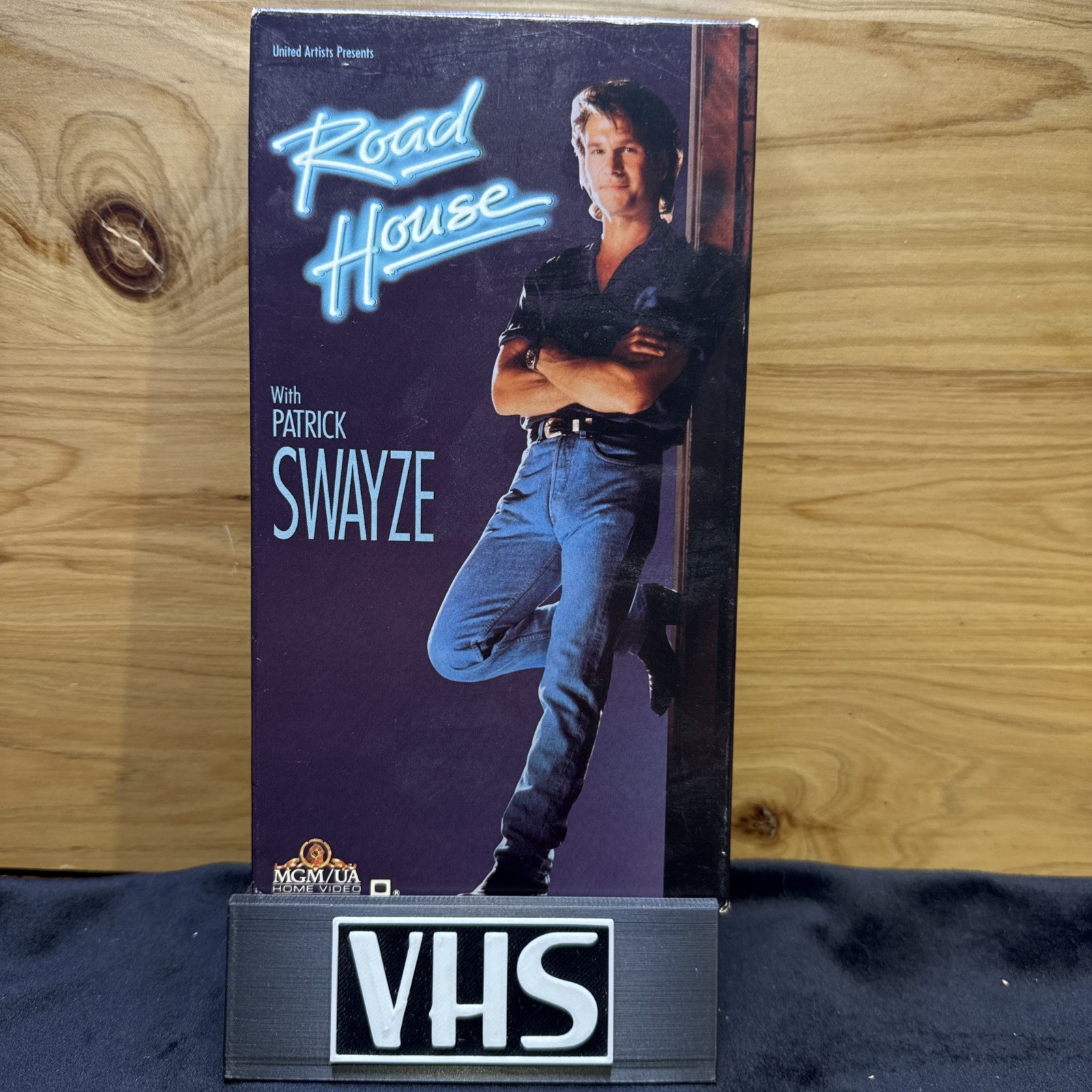 Road House (VHS, 1989) *Buy 2 Get 1 Free - Bundle Shipping Discount