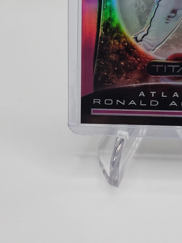 2020 CHRONICLES TITAN PINK PRIZM HOLO RONALD ACUNA JR /25 #18 BRAVES 🔥 🔥 🌟  - Image 3 of 4