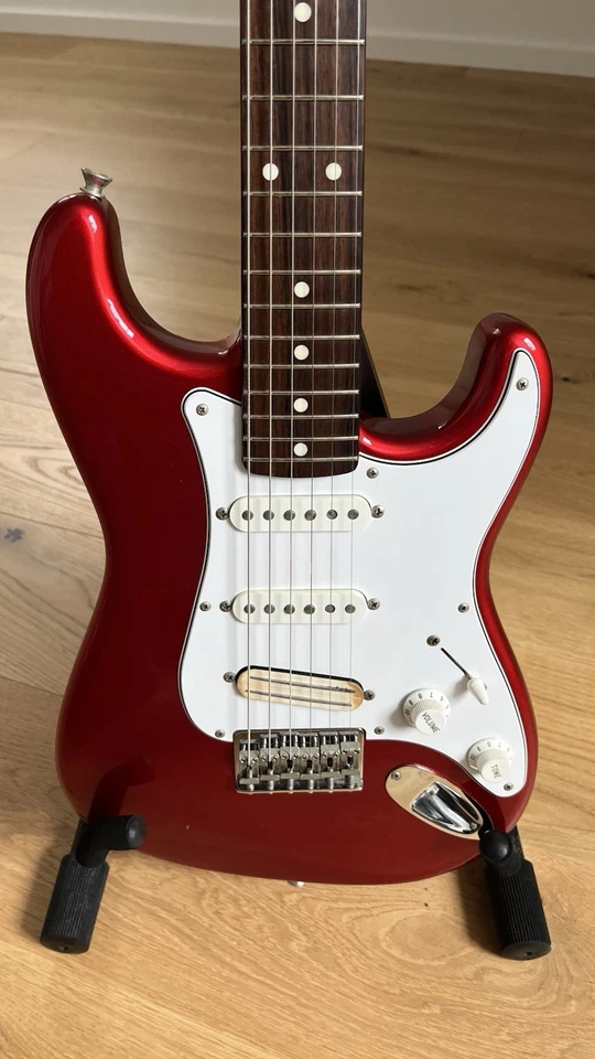 Rarität - Fender Made In Japan Stratocatser ST62SS Reissue Short Scale