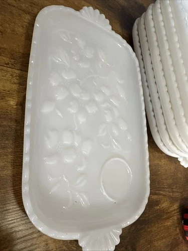 Set Of 7 Vintage Hazel Atlas Dogwood Milk Glass Rectangular White Tray Only
