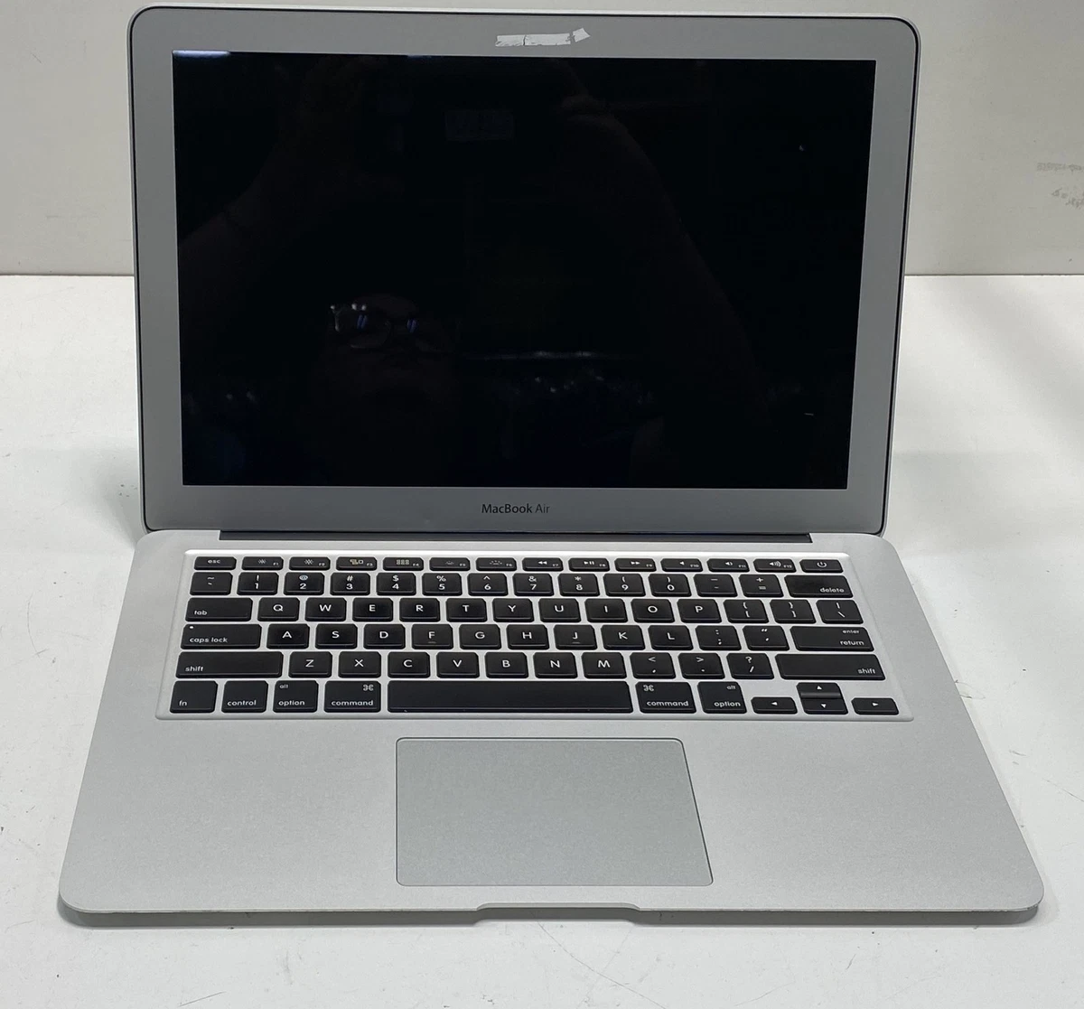 Ноутбуки Apple MacBook Air 2015 года - огромный выбор по лучшим