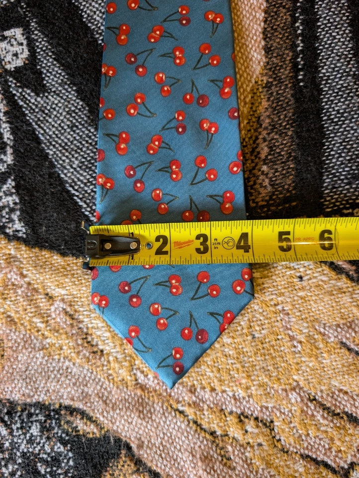 Vintage Gap Premium Mens Neck Tie Blue Cherry AOP 100% Silk - Image 2 of 4