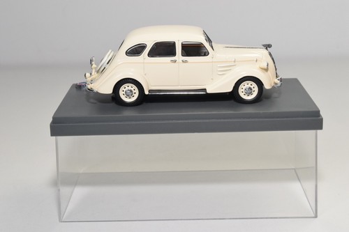 A51 1:43 KYOSHO 3084 I 3084I TOYOTA TOYOTA AA BERLINA 1936 AVORIO MIB - Foto 5 di 10