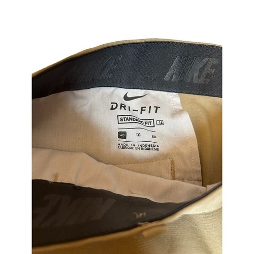 Nike Dri-Fit Standard Fit Mens Khaki Shorts Size 40 - Picture 2 of 3