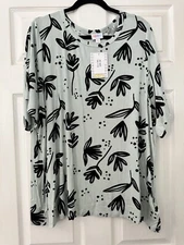 NWT LulaRoe Alli Top ~ 3XL