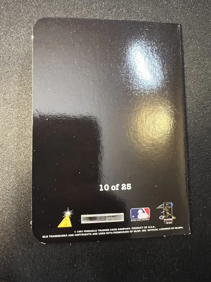 1997 Pinnacle Passport to the Majors Sample Edgar Martinez #10 HOF - Image 3 of 3