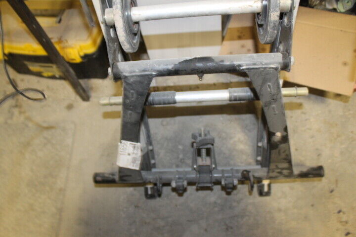 2010 SKIDOO SKANDIC SWT V 800 4 TECH REAR BACK FRAME SKID 2010 SKIDOO SKANDIC SWT V 800 4 TECH REAR BACK FRAME SKID