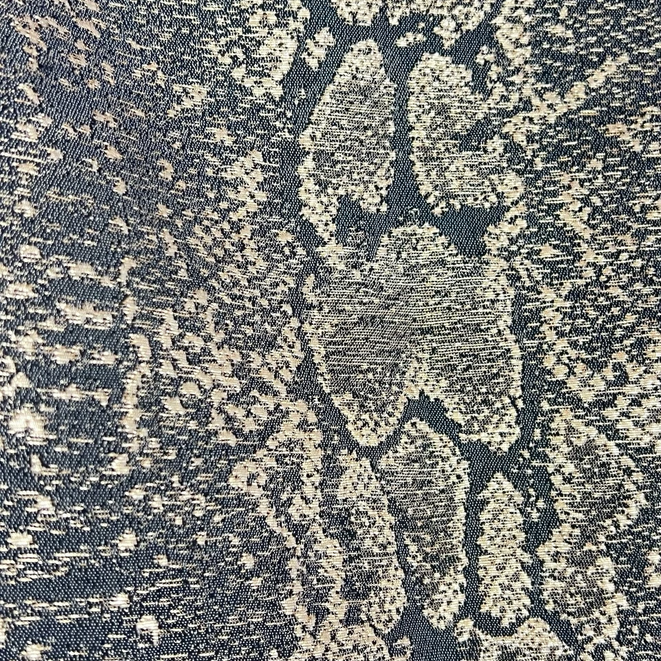 Elegante Falda Lápiz Tahari Neutra Estampado Serpiente 12 | Elegante Estilo Estampado Animal Foto 2 de 4