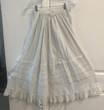 WOMEN'S VINTAGE WHITE COTTON FANCY LACE HOOP DRESS OR SLIP 1940'S INTRICATE