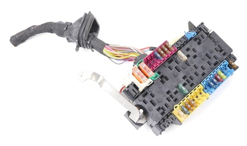 🚩  MERCEDES B-KLASSE W246 Sicherungskasten A2469060093