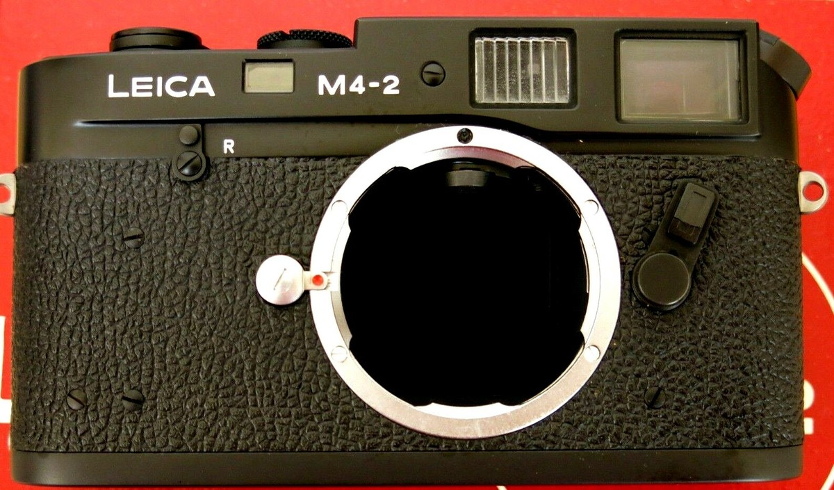 Leitz Leica M4-2 NEW Black Body, COMPLETE, as shipped by Leica