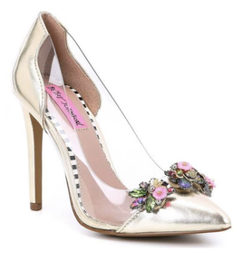 betsey johnson jane pump