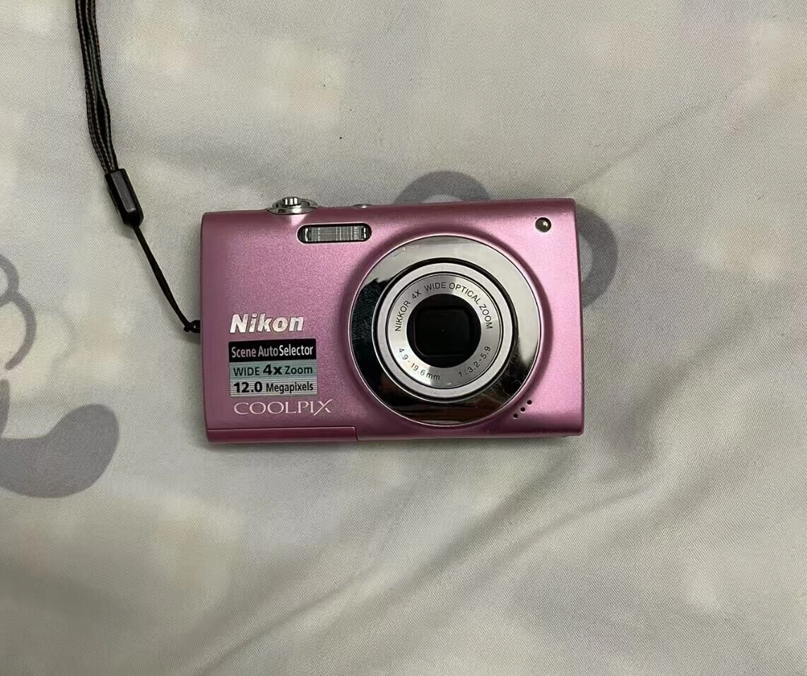 ほぼ未使用‼️ Nikon COOLPIX S2500 ピンク　ニコン Nikon COOLPIX S2500 12.0MP 4x Optical Zoom CCD Digital