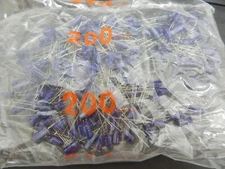 NICHICON UVX2A4R7M ELECTROLYTIC CAPACITOR 4.7uF 100V 20% RADIAL - BAG OF 200