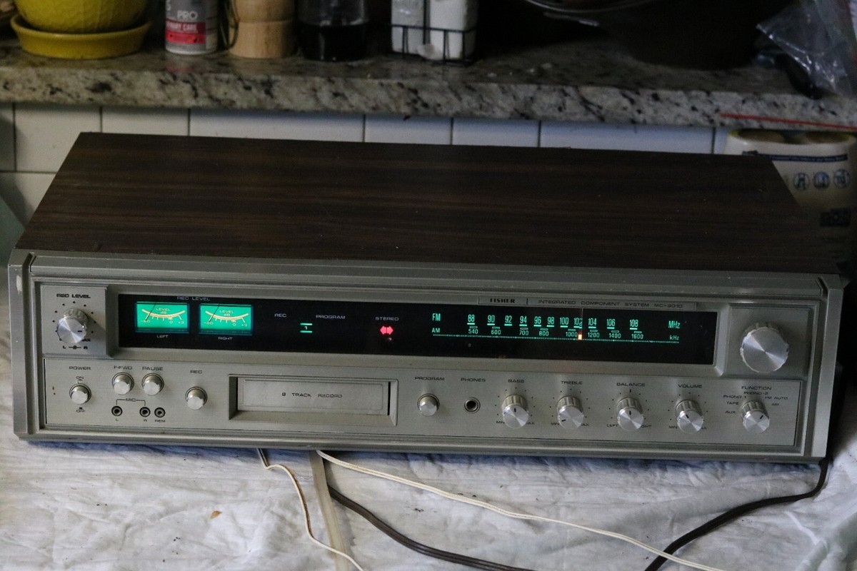 Vintage Fisher AM/FM 8-Track Recorder/Player MC-3010 Power On