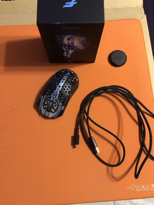 Finalmouse Starlight-12 Phantom Gaming Maus - MEDIUM