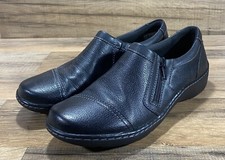 Clarks Cora Giny Black Leather Zippered Loafers Women  s 6 EUC