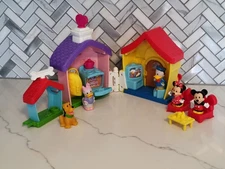 Fisher-Price Little People Magic of Disney Mickey and Minnie's House Playset