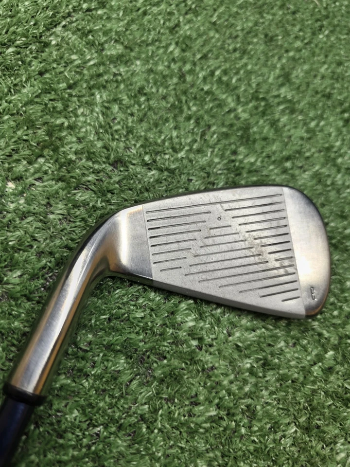 GolfSmith MWD-1000 Pure Titanium Single 3 Iron S Flex Graphite Shaft RH  - Image 4 of 4