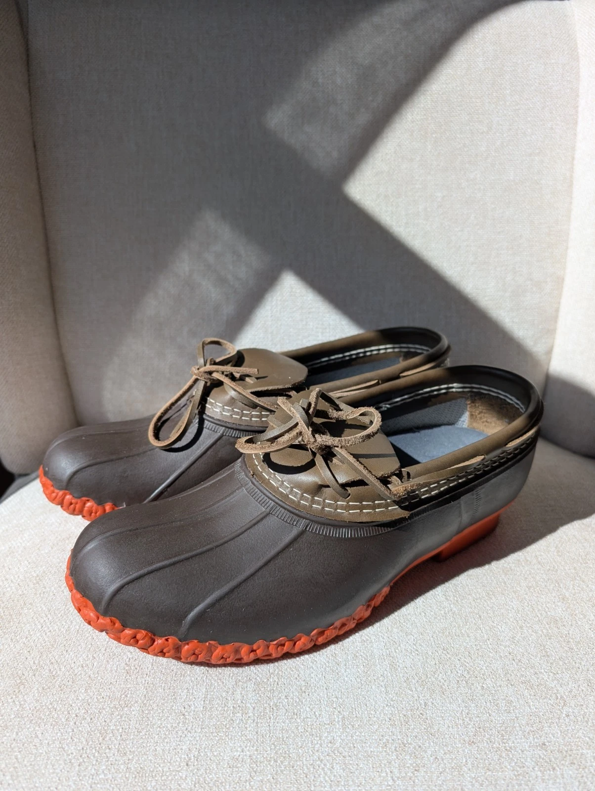 LL Bean Men Size 10M Leather Rubber Moc Duck Shoes Low Cut Brown & Orange