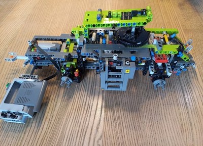 LEGO Technic 42054 Claas Xerion 5000 Traktor VC. Nur Motor. Neuer Preis!!
