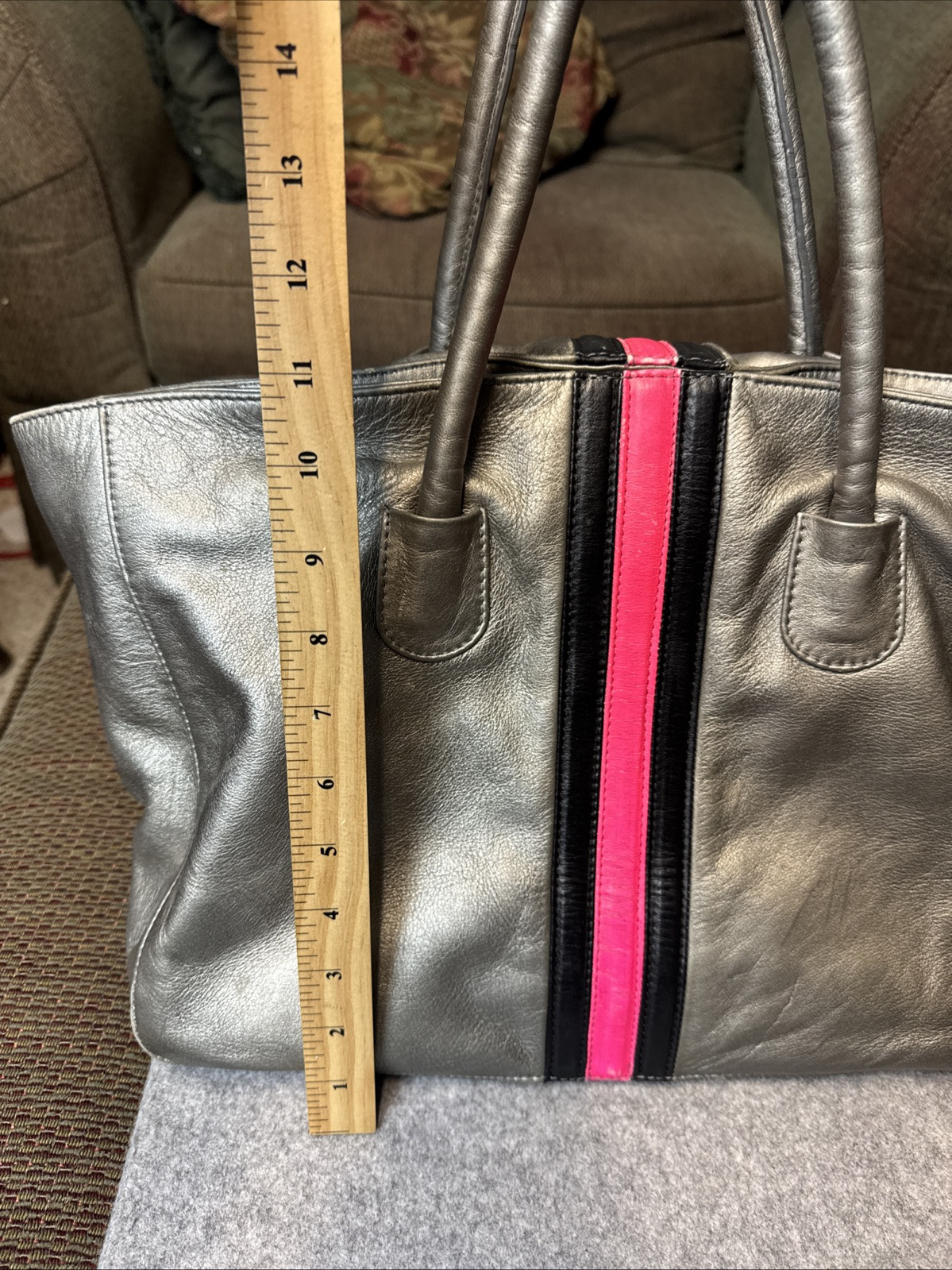 POSITIVE ELEMENTS Soft Leather Silver Bag with Pi… - image 2