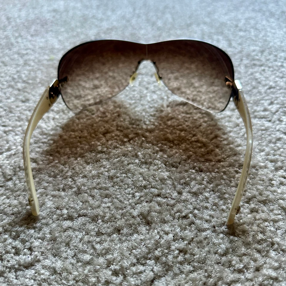 Gafas de sol para mujer Bvlgari 6054B hechas en Italia Foto 3 de 4