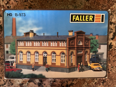 FALLER HO B-973 Operational Administration Building Kit MISB for