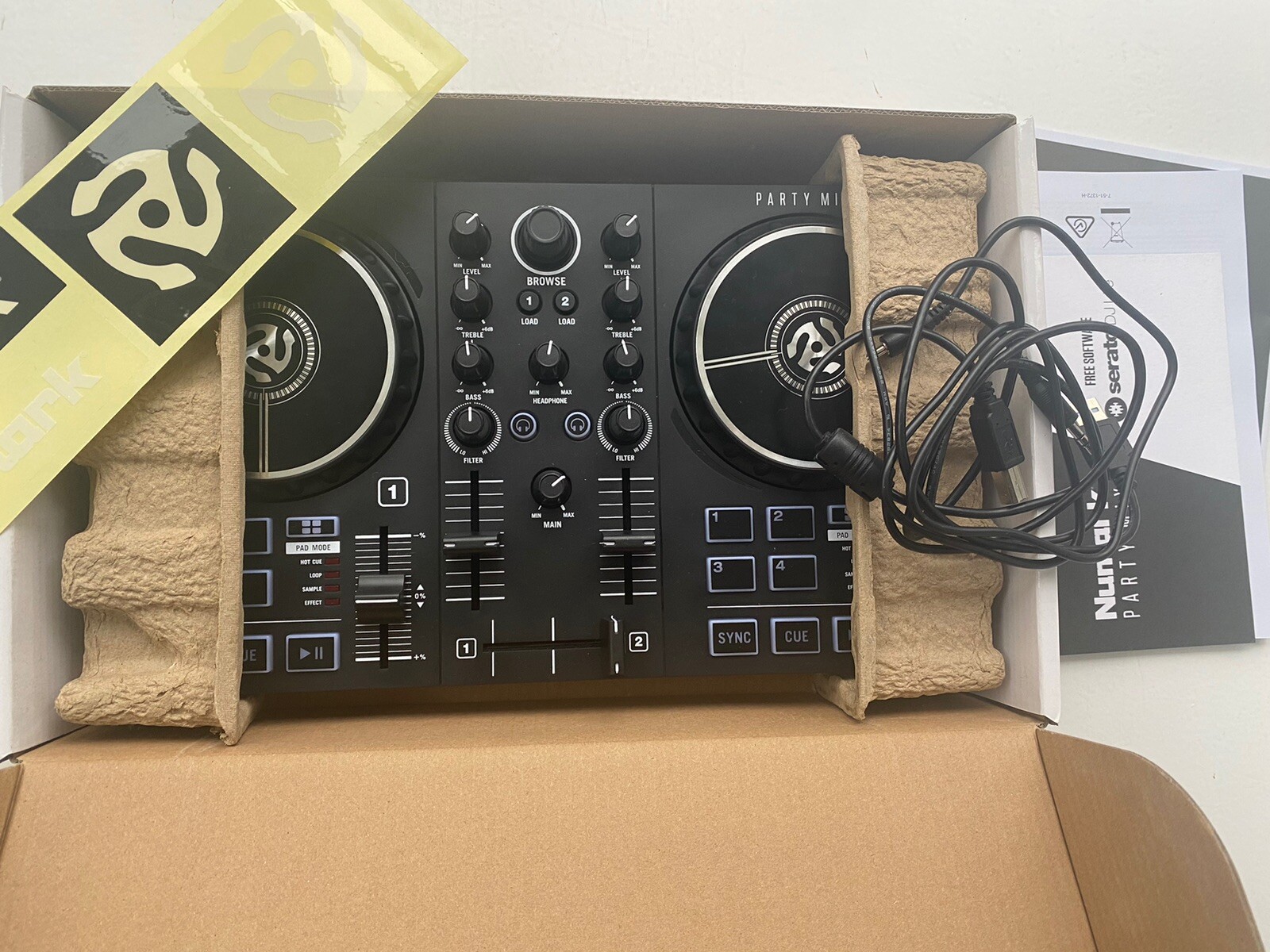 Numark Party Mix MK2 DJ Controller with Builtin Light Display In Box