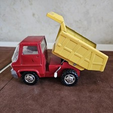 Vtg 1968 MARX Toys Pressed Steel Red and Yellow Dump Truck 7"x3.5"