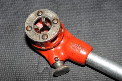 Rigid Manual Ratchet Pipe Threader (00-R) With 1/2" Die Head w/Handle - Picture 4 of 5
