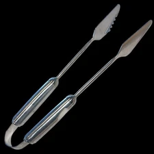 Stainless Steel Kitchen Serrated Curved Edges Barbecue BBQ Serving Food Tong