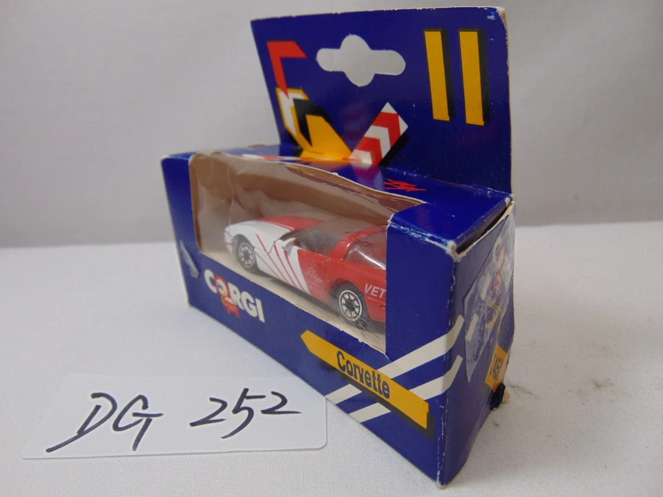 Coche diecast vintage Corgi Toys NOS IOB 1988 J45/2 Corvette Vette rojo y blanco Foto 2 de 3