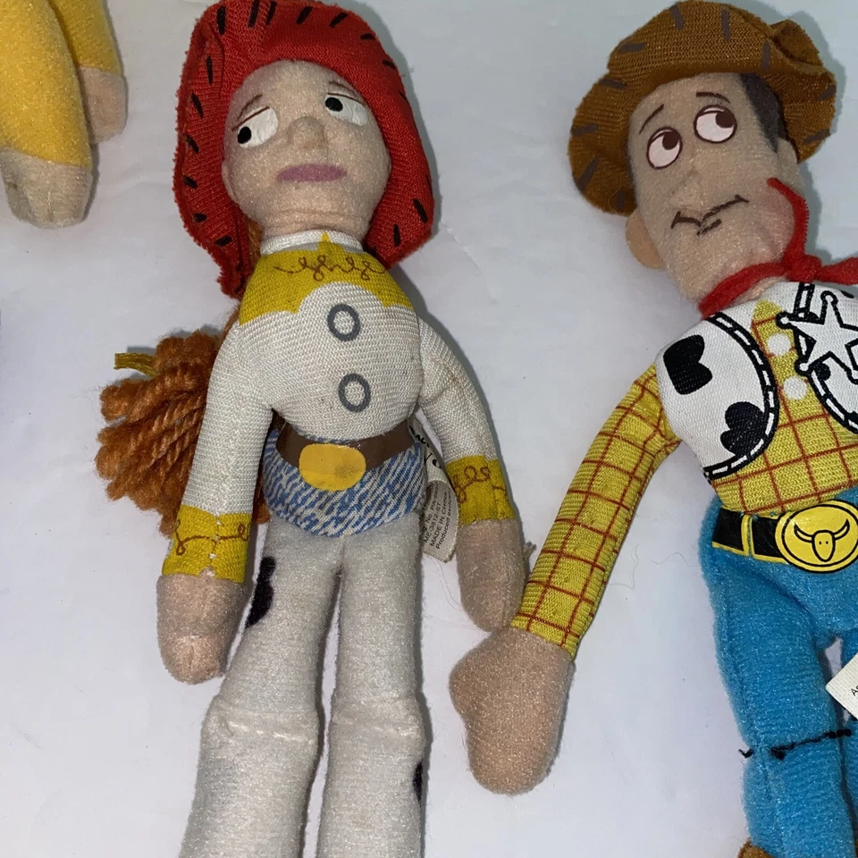 Disney & Pixar Mini Peluche Woody Buzz Jessie Donald León Kellogs Lote De Colección de 5 Foto 4 de 4
