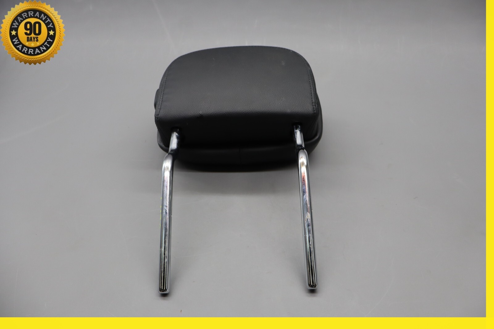 14-17 Maserati Quattroporte Front Right or Left Seat Headrest Head Rest Oem