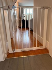 Lindam White Pressure Fit Baby Safety Stair Gate 76-82cm Good Used Condition