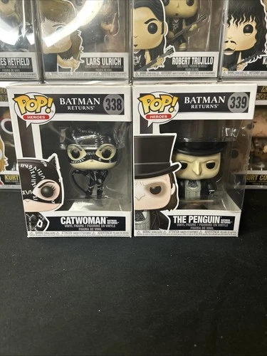 FUNKO POP BATMAN RETURNS CATWOMAN / PENGUIN SEQUENTIAL SET, LOT OF 2 PROTECTOR